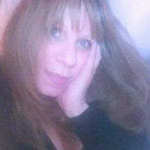 Meet your Posher, Joy